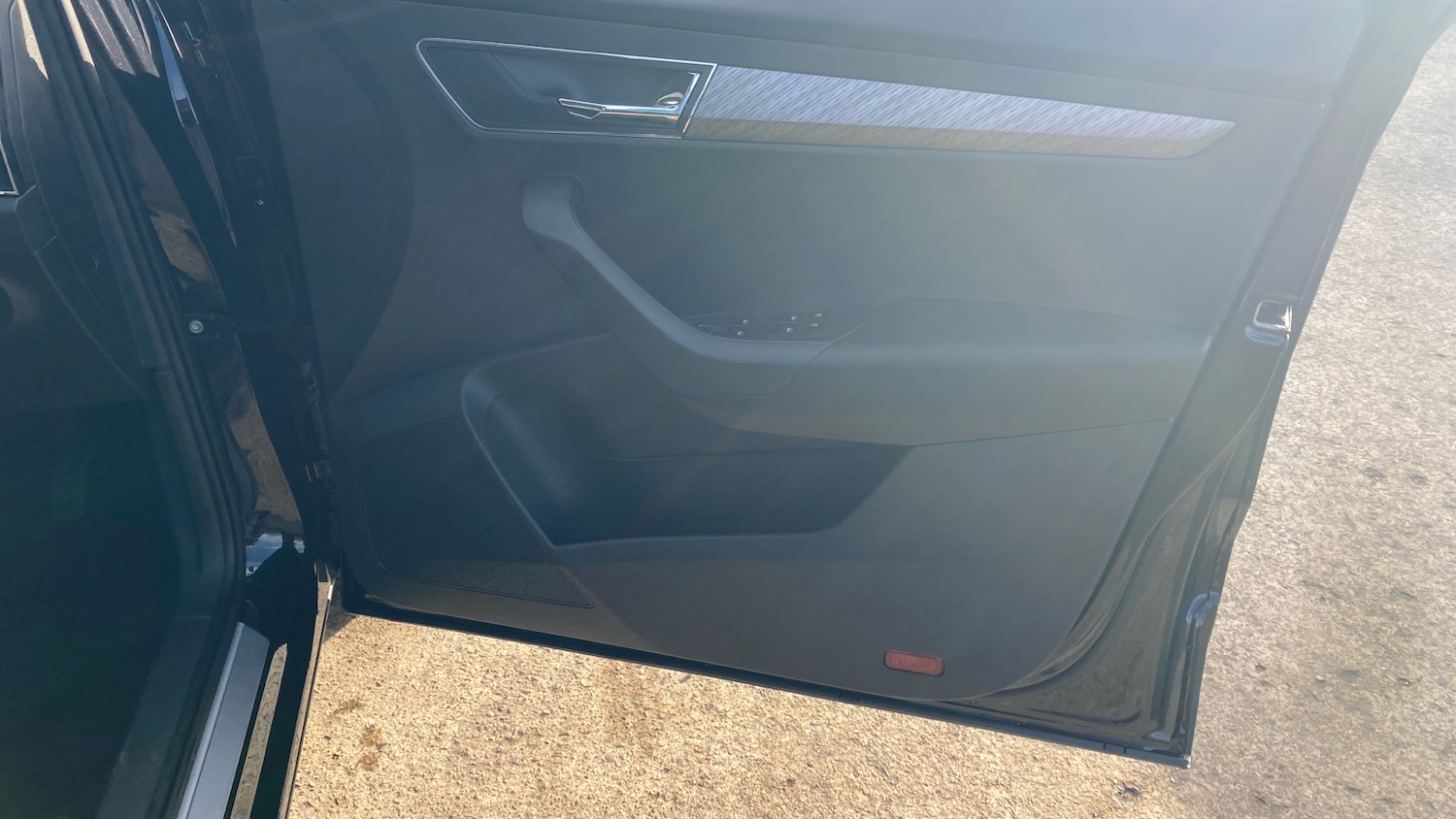 Used Skoda Karoq 2025 for sale - 77653554: Photo 19