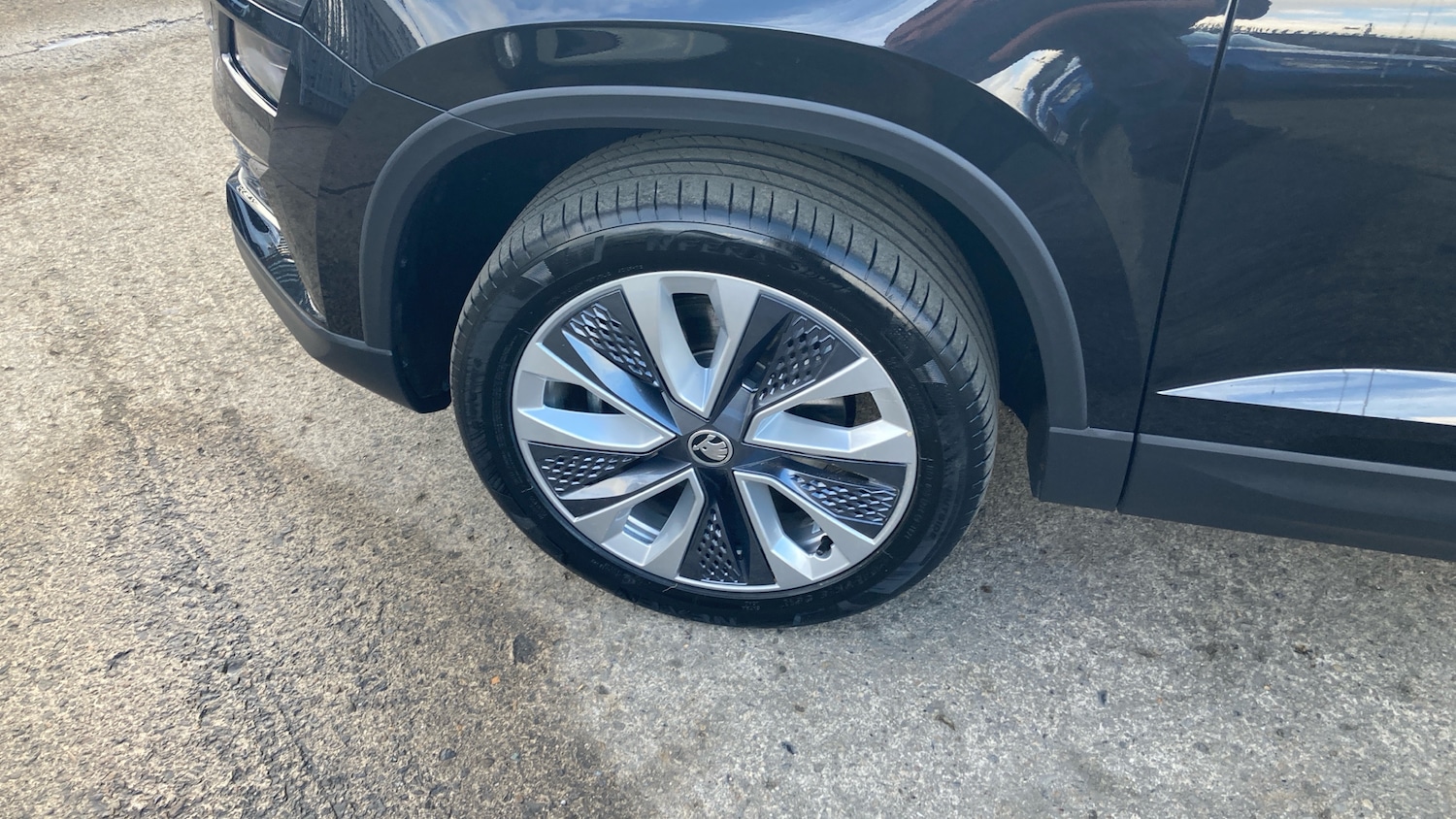 Used Skoda Karoq 2025 for sale - 77653554: Photo 23