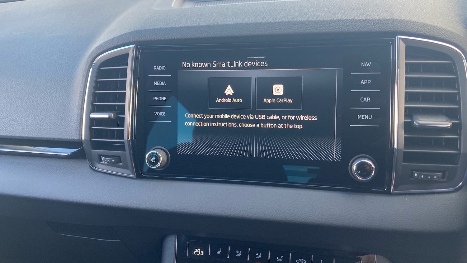 Used Skoda Karoq 2025 for sale - 77653554: Photo 33