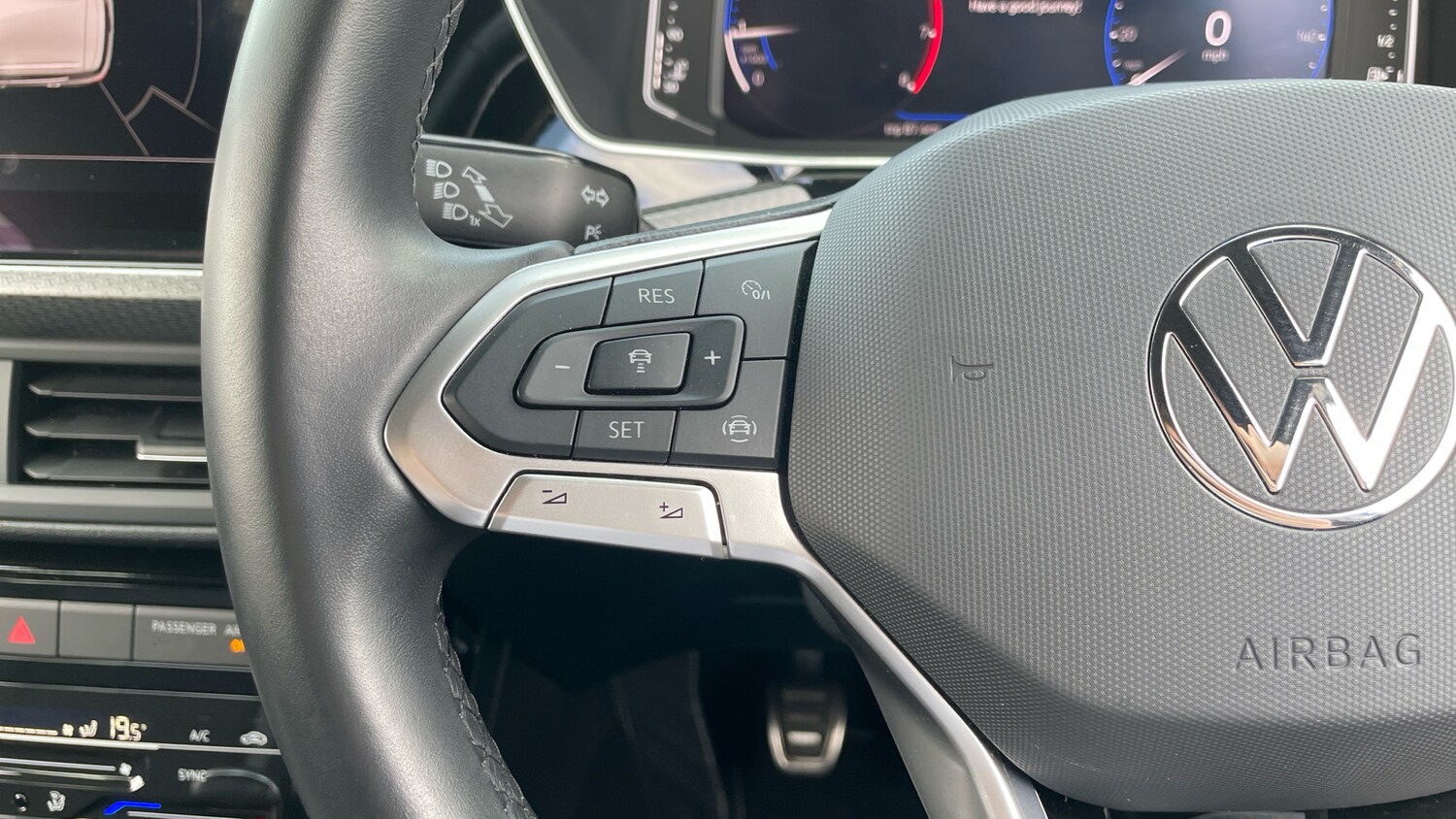 Used Volkswagen T-Cross 2022 for sale - 76172586: Photo 29