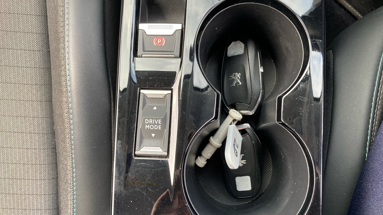Vehicle 28