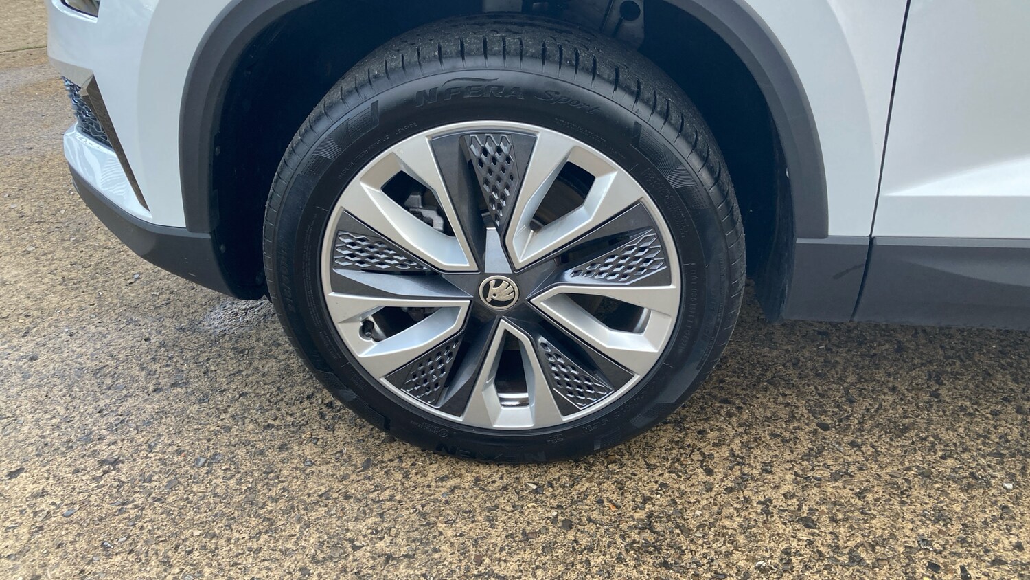 Used Skoda Karoq 2024 for sale - 76556675: Photo 23