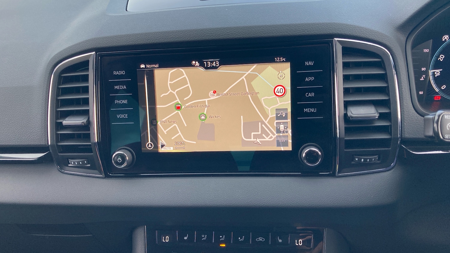 Used Skoda Karoq 2024 for sale - 76556675: Photo 29