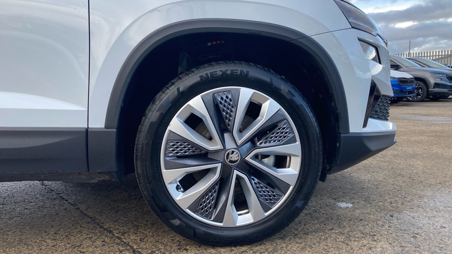 Used Skoda Karoq 2024 for sale - 76556675: Photo 5