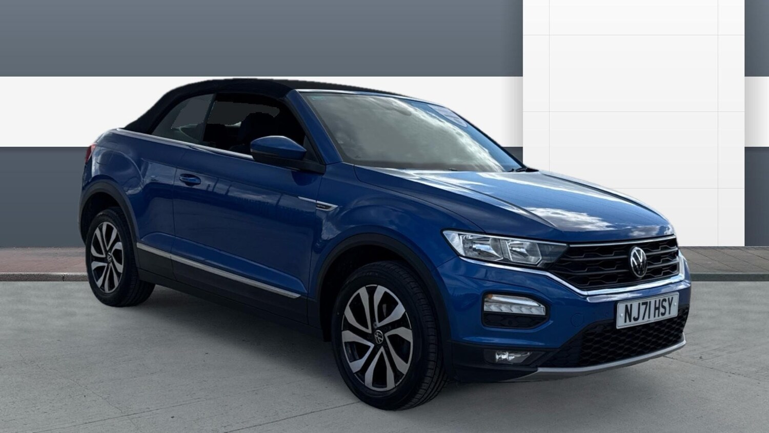 2021 Volkswagen T-Roc 1.5 TSI Active 2dr DSG Petrol Cabriolet Cabriolet Petrol A - Picture 1 of 24
