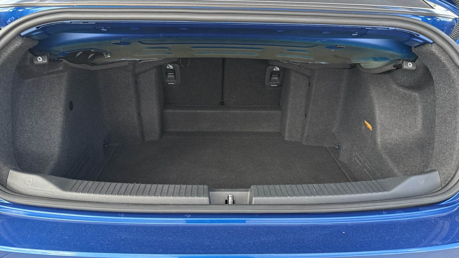 2021 Volkswagen T-Roc 1.5 TSI Active 2dr DSG Petrol Cabriolet Cabriolet Petrol A - Picture 4 of 24