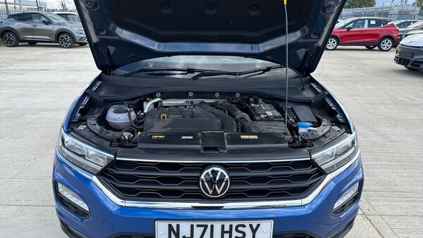 Used Volkswagen T-Roc 2021 for sale - 75303794: Photo 8