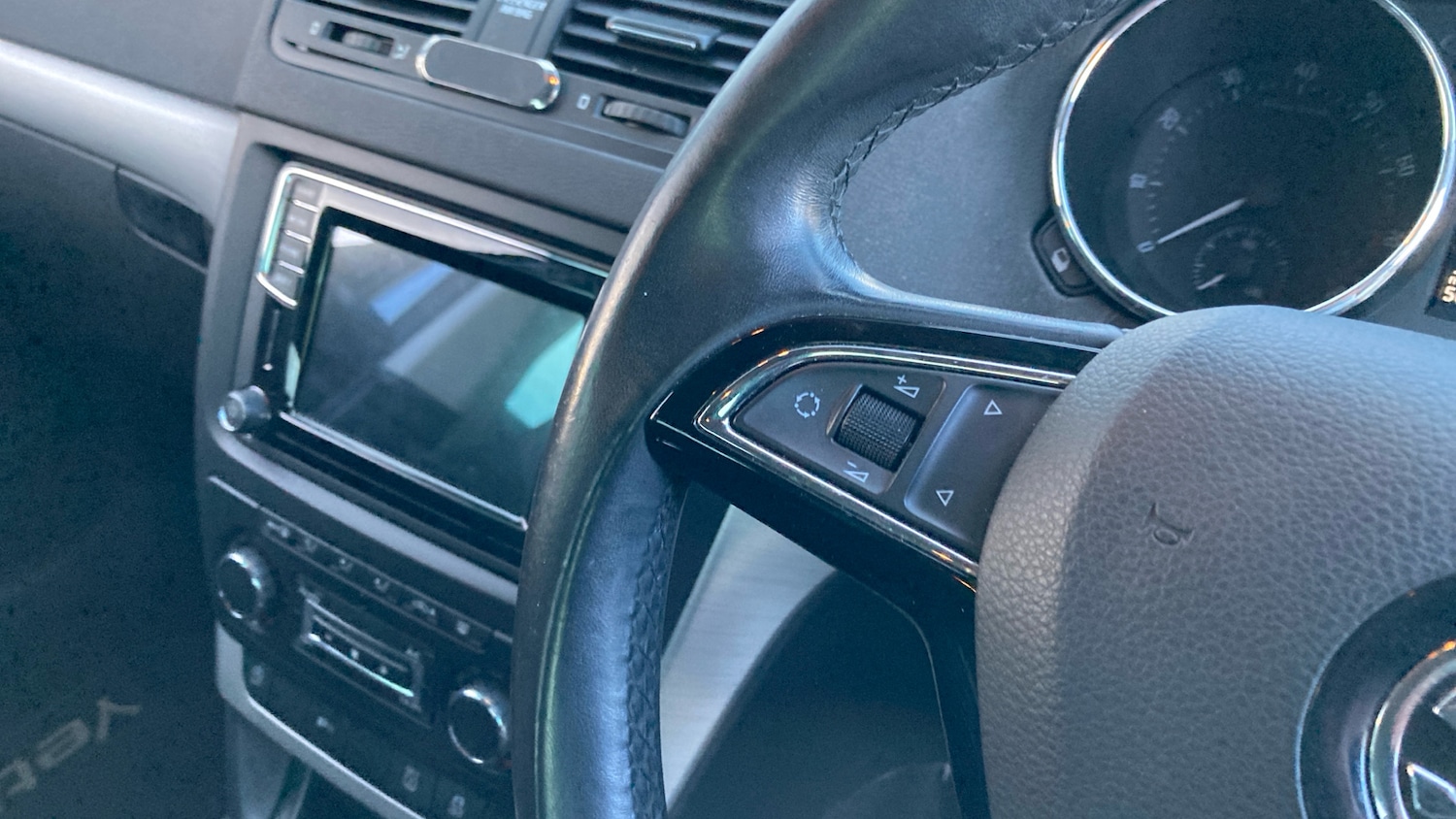 Used Skoda Yeti 2016 for sale - 77222887: Photo 17