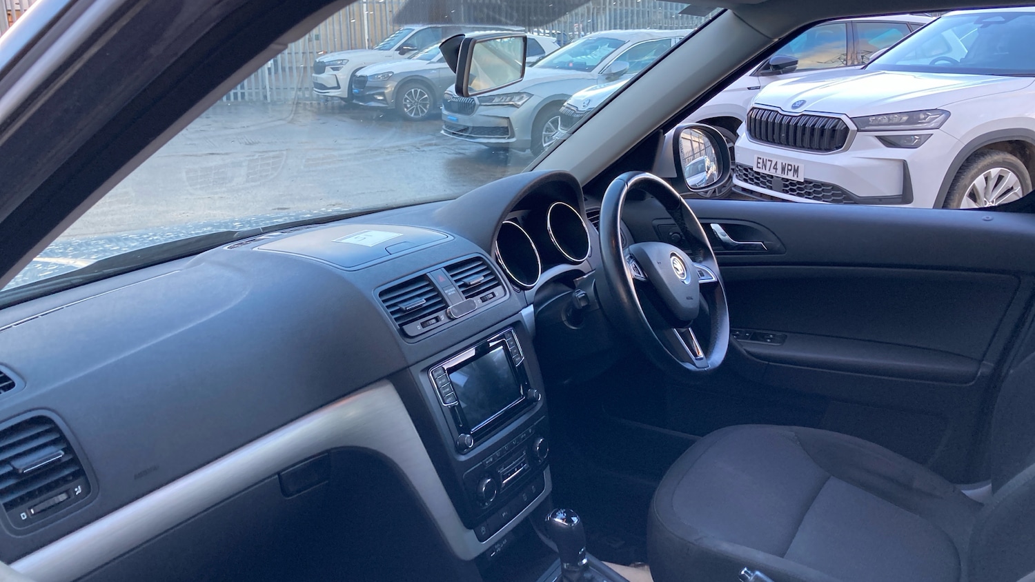 Used Skoda Yeti 2016 for sale - 77222887: Photo 2