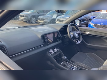 Used Skoda Karoq 2024 for sale - 77871938: Photo