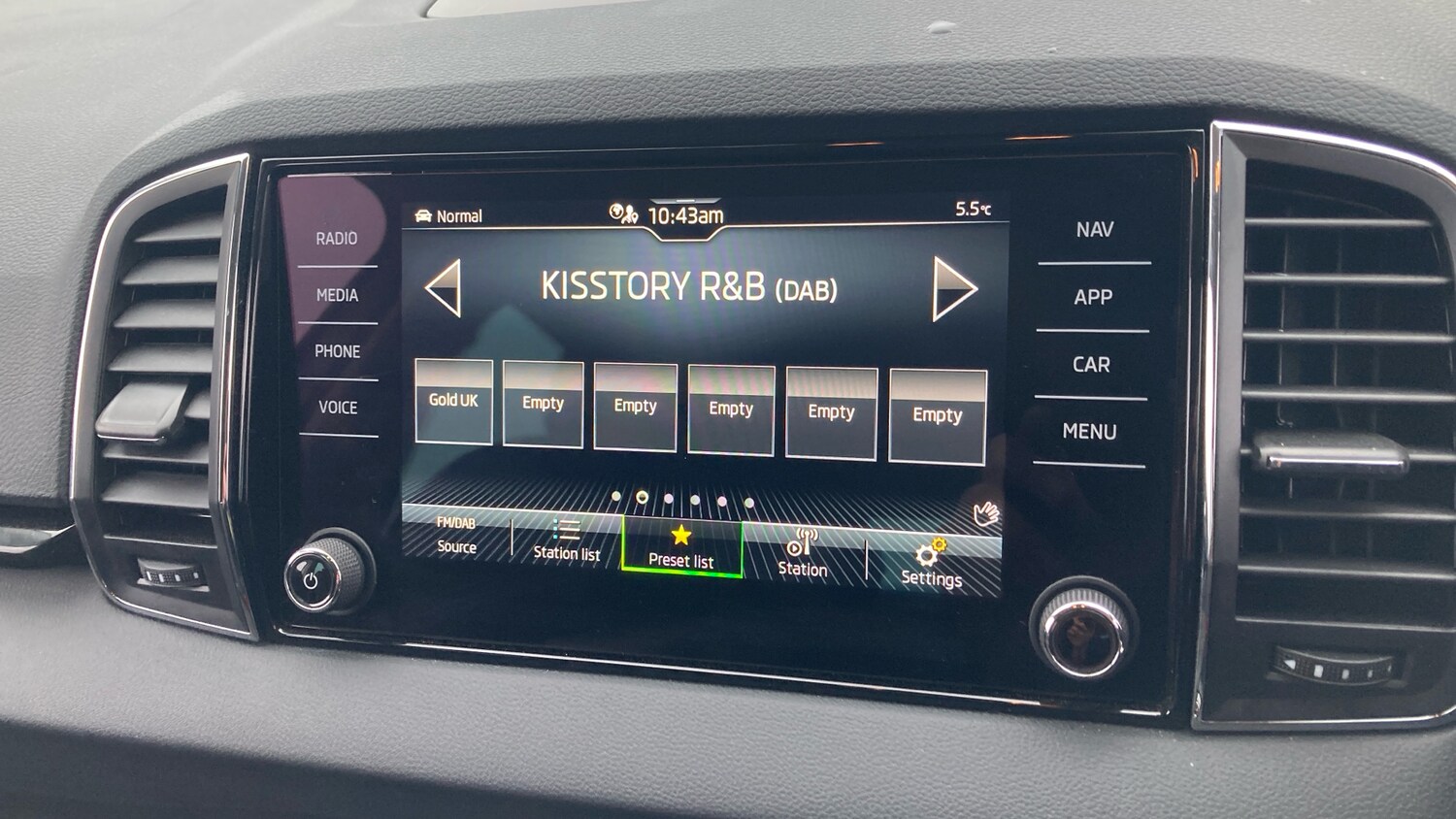 Used Skoda Karoq 2024 for sale - 77640023: Photo 12