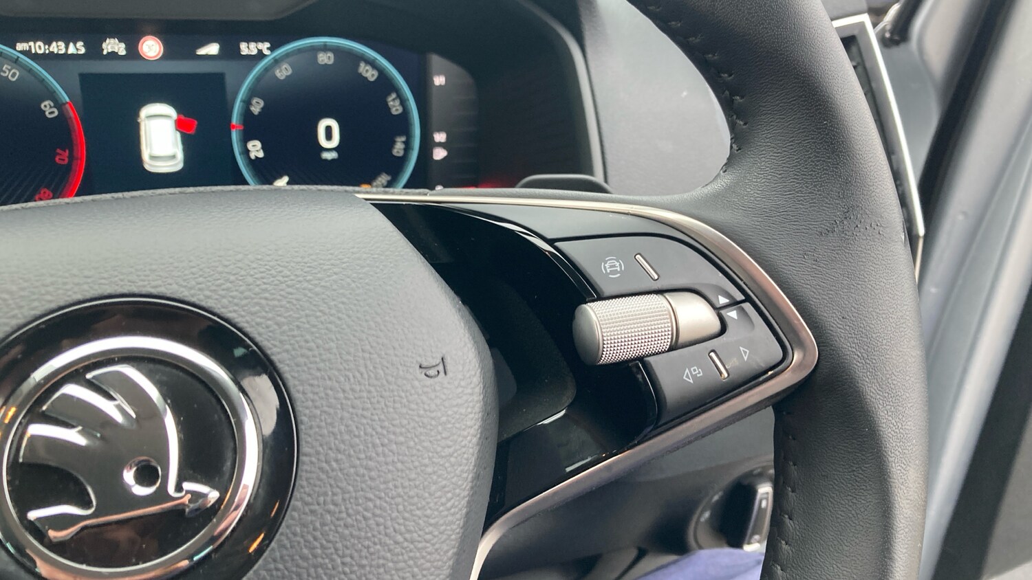 Used Skoda Karoq 2024 for sale - 77640023: Photo 18