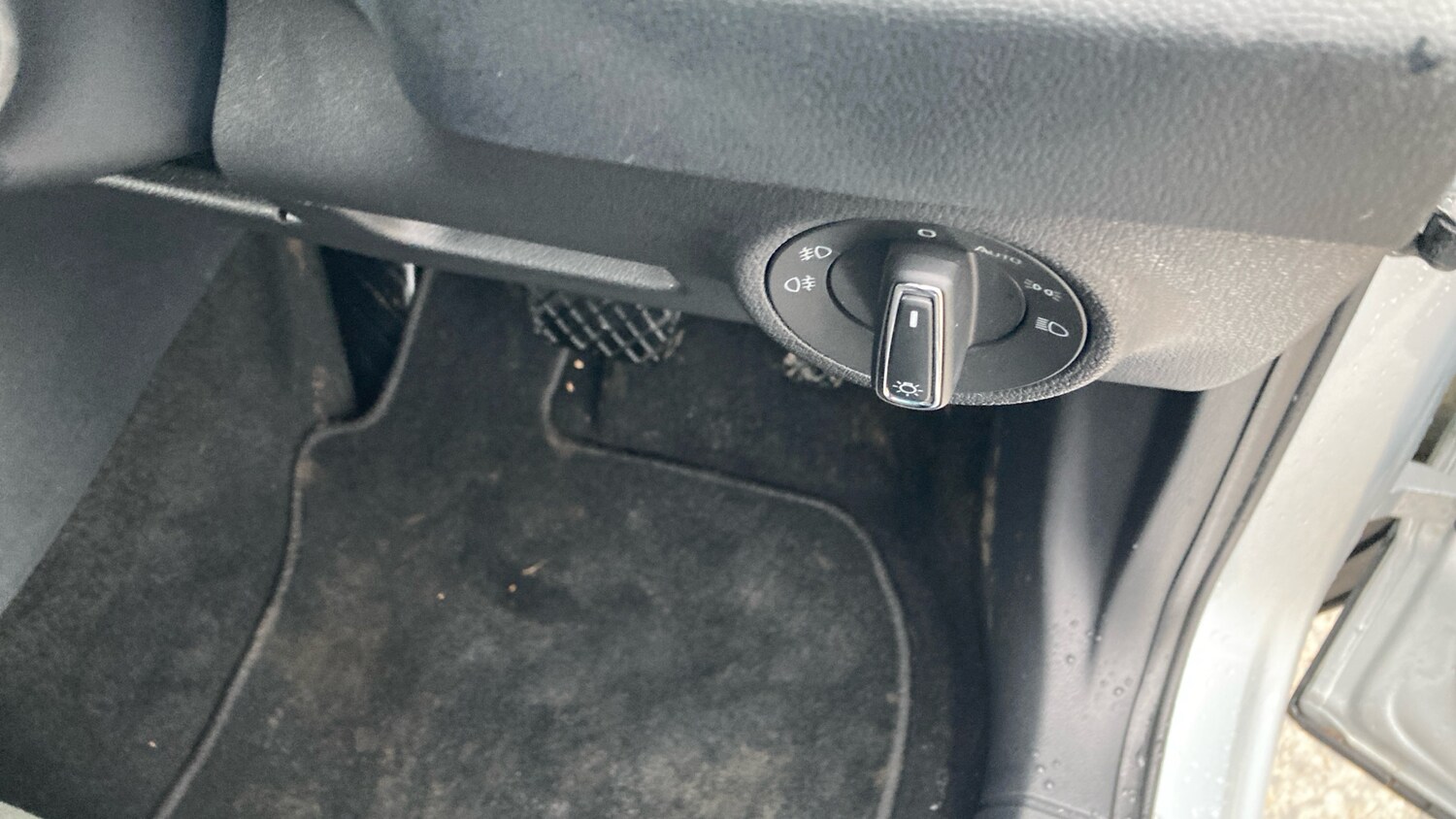 Used Skoda Karoq 2024 for sale - 77640023: Photo 25