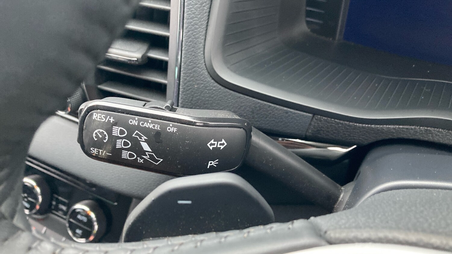 Used Skoda Karoq 2024 for sale - 77640023: Photo 28