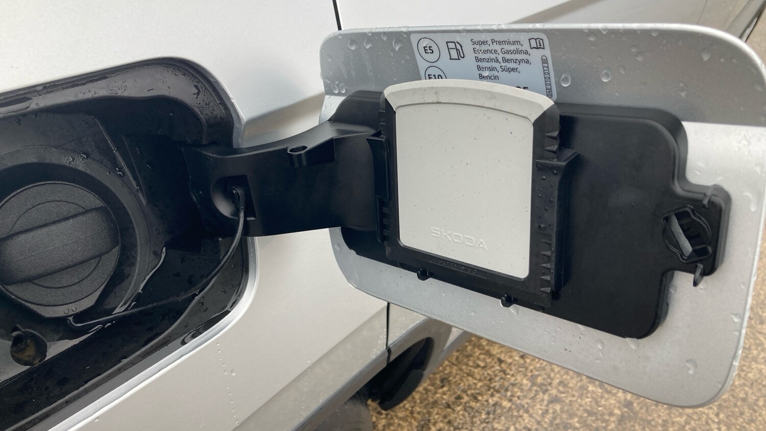 Used Skoda Karoq 2024 for sale - 77640023: Photo 35