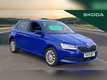 Used Skoda Fabia 2019 for sale - 76777904: Photo