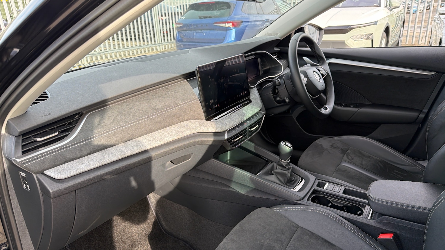 Used Skoda Octavia 2024 for sale - 76290421: Photo 2