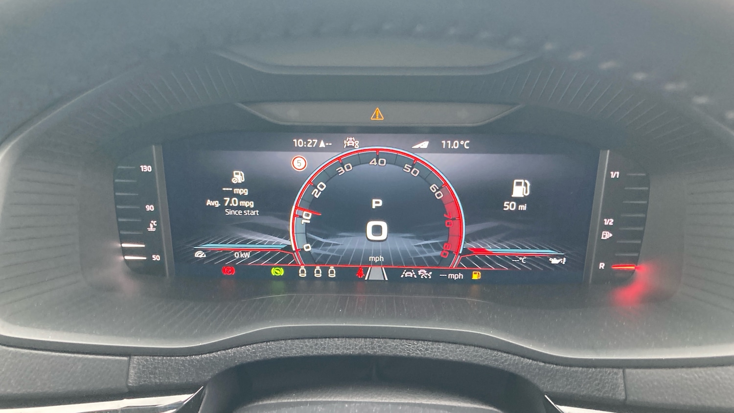 Used Skoda Karoq 2025 for sale - 76542793: Photo 11