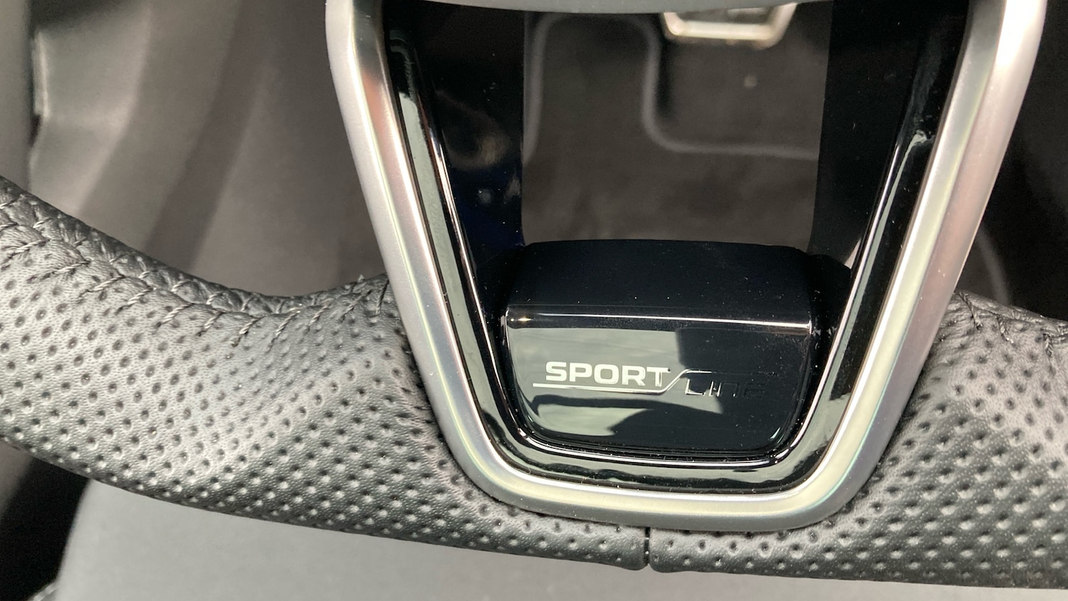 Used Skoda Karoq 2025 for sale - 76542793: Photo 27