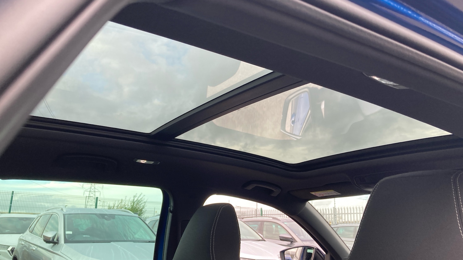 Used Skoda Karoq 2025 for sale - 76542793: Photo 37