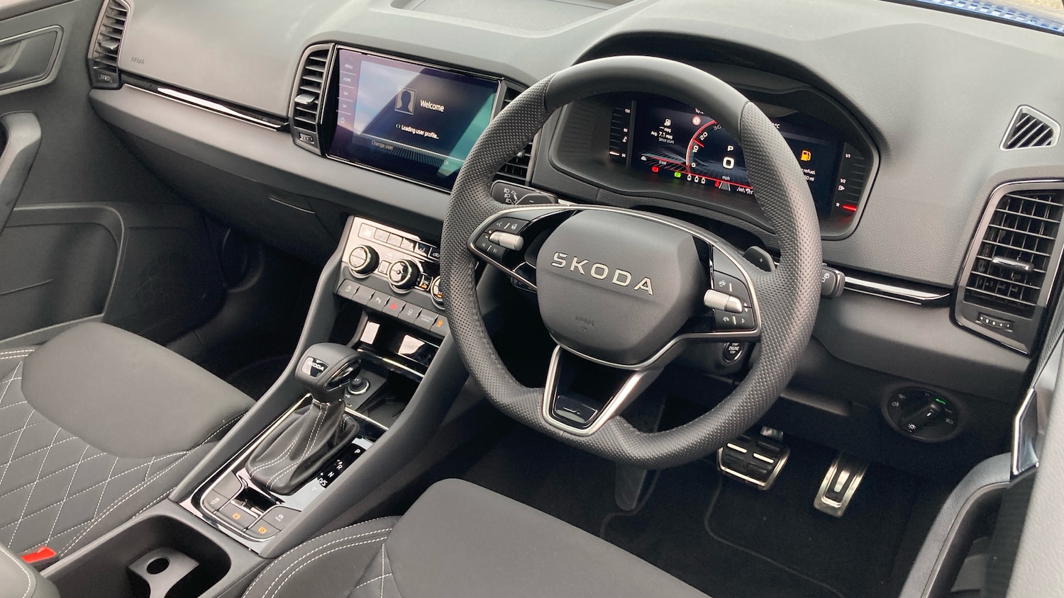 Used Skoda Karoq 2025 for sale - 76542793: Photo 6