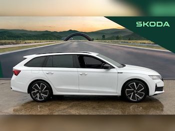 Used Skoda Octavia 2025 for sale - 77323782: Photo