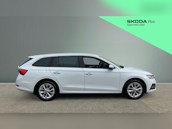 Used Skoda Octavia 2023 for sale - 77946977: Photo