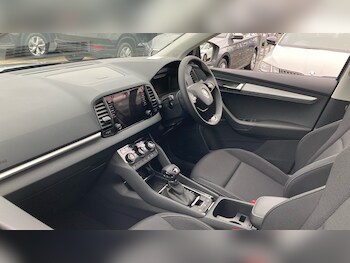 Used Skoda Karoq 2024 for sale - 76504848: Photo