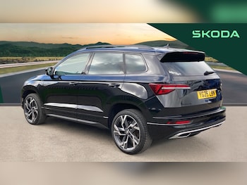 Used Skoda Karoq 2025 for sale - 76207649: Photo
