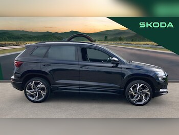 Used Skoda Karoq 2025 for sale - 76207649: Photo