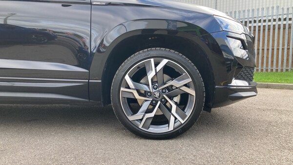 Used Skoda Karoq 2025 for sale - 76207649: Photo 5