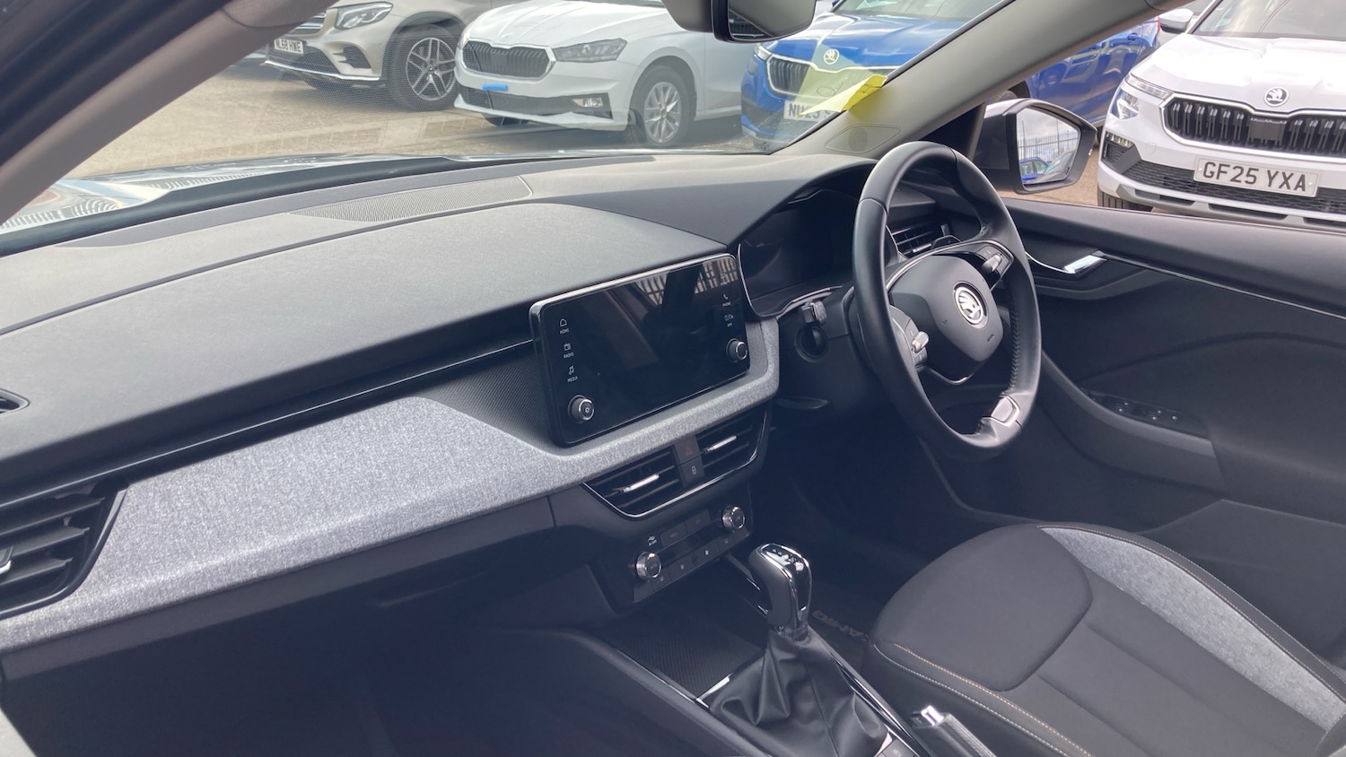 Used Skoda Kamiq 2024 for sale - 77831627: Photo 2