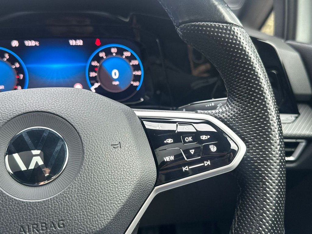 Used Volkswagen Golf 2022 for sale - 77256169: Photo 45