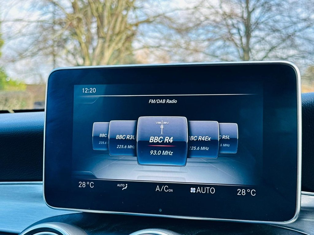 Used Mercedes-Benz C Class 2017 for sale - 76758658: Photo 40