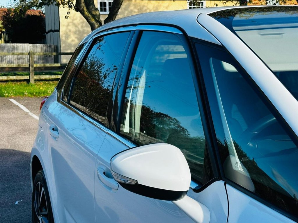 Used Citroen C4 2018 for sale - 75998519: Photo 15