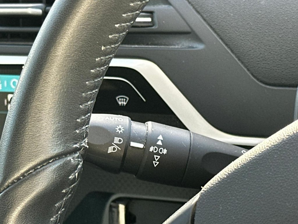 Used Citroen C4 2018 for sale - 75998519: Photo 32