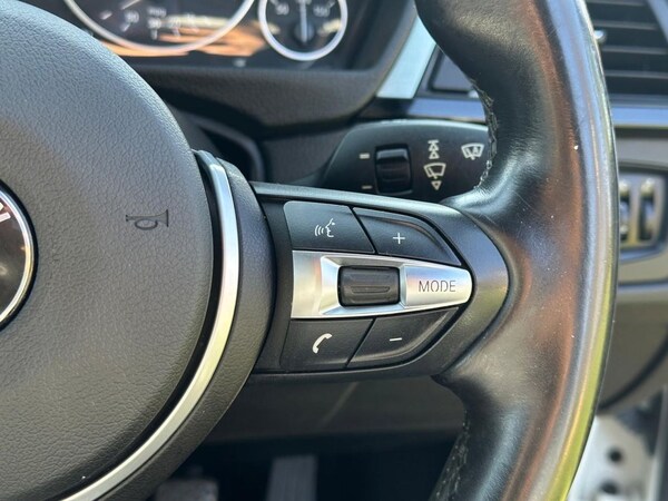Used BMW 3 Series 2015 for sale - 74237726: Photo 32