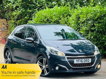 Used Peugeot 208 2016 for sale - 79289027: Photo