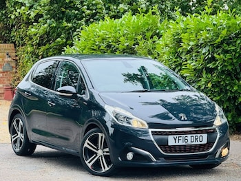 Used Peugeot 208 2016 for sale - 79289027: Photo