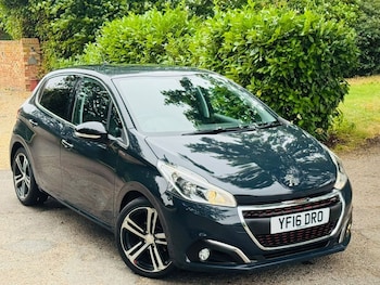 Used Peugeot 208 2016 for sale - 79289027: Photo