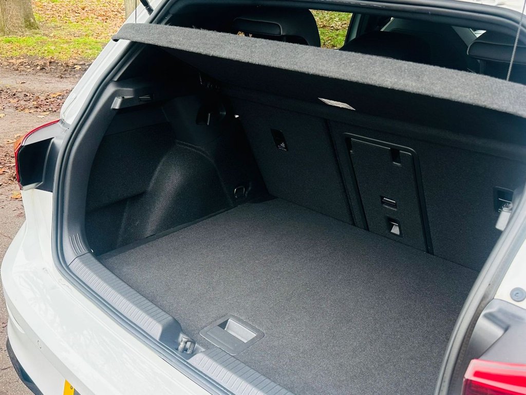 Used Volkswagen Golf 2022 for sale - 77132984: Photo 25