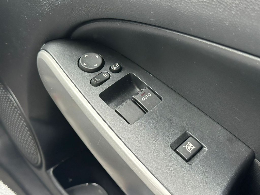 Used Mazda Mazda2 2014 for sale - 76973804: Photo 23