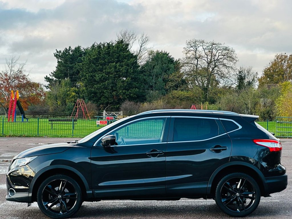 Used Nissan Qashqai 2016 for sale - 76323599: Photo 9
