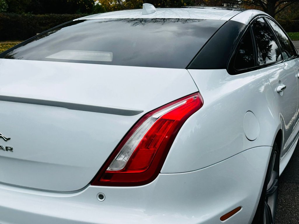 Used Jaguar XJ 2016 for sale - 76454495: Photo 18
