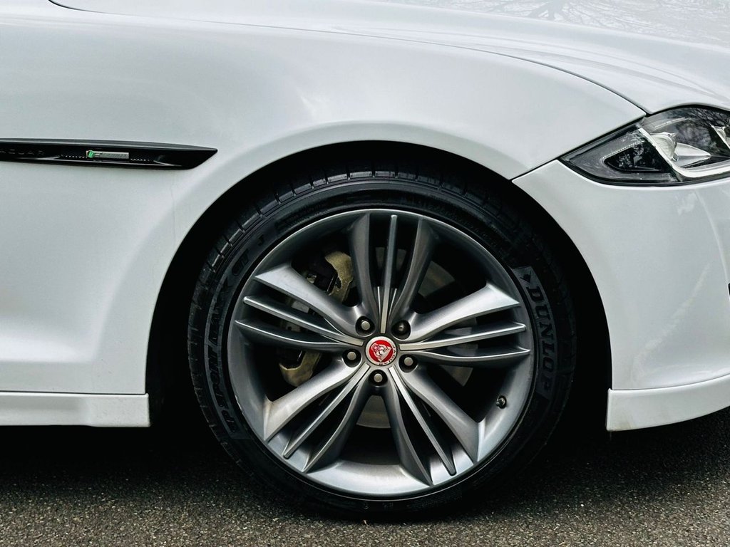 Used Jaguar XJ 2016 for sale - 76454495: Photo 23