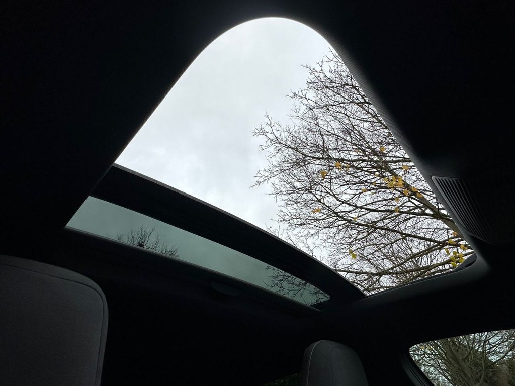 Used Volkswagen Golf 2022 for sale - 76711146: Photo 32