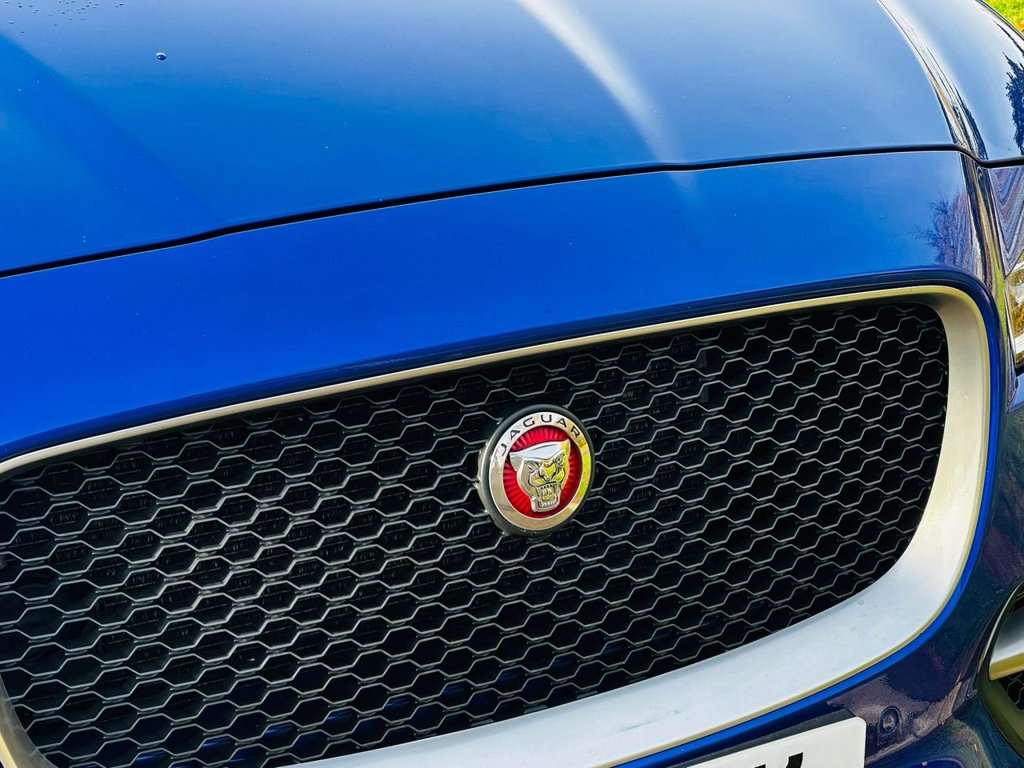 Used Jaguar F-Pace 2019 for sale - 76291609: Photo 12