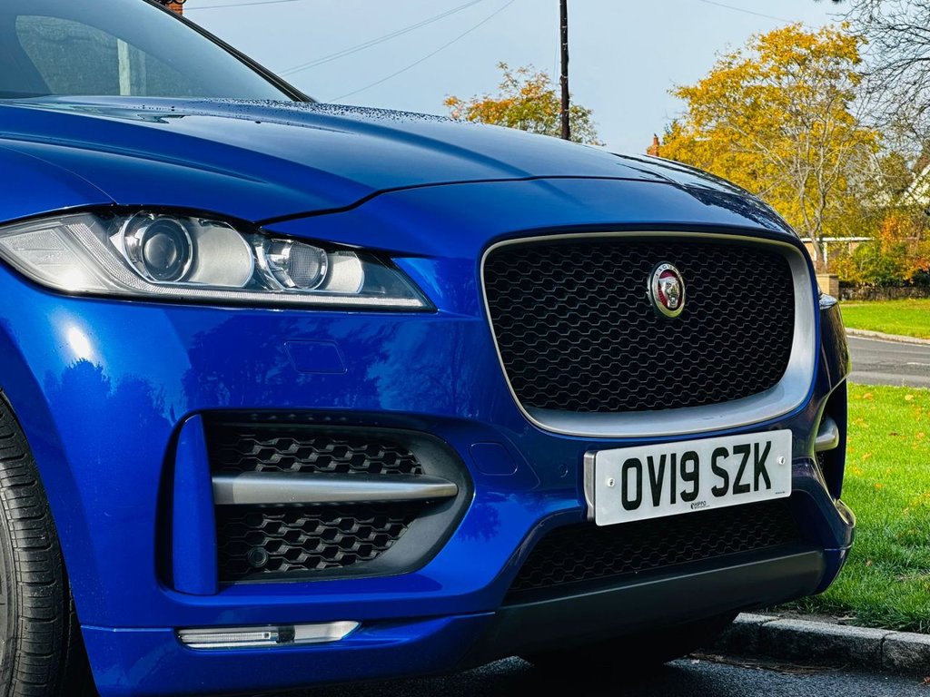 Used Jaguar F-Pace 2019 for sale - 76291609: Photo 14