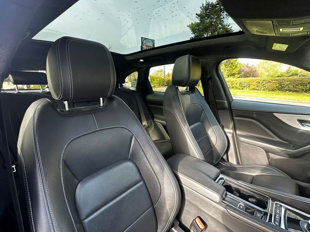 Used Jaguar F-Pace 2019 for sale - 76291609: Photo 28