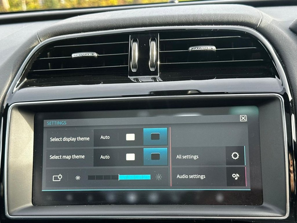 Used Jaguar F-Pace 2019 for sale - 76291609: Photo 49